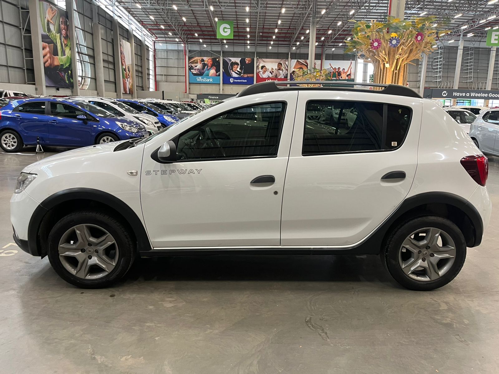 RENAULT SANDERO SANDERO 900T STEPWAY EXPRESSION